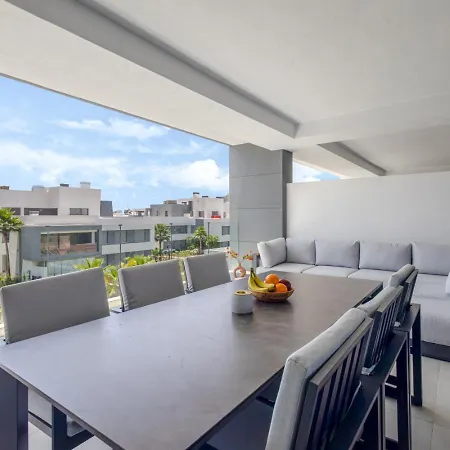 Apartamento With Garden View *